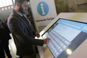 Mercado Agrícola de Montevideo incorpora pantallas touch