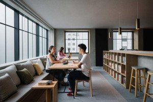 Japón reduce a una quinta parte los pisos de Airbnb con una nueva ley