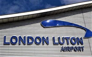El Aeropuerto de Londres Luton, bajo control español total