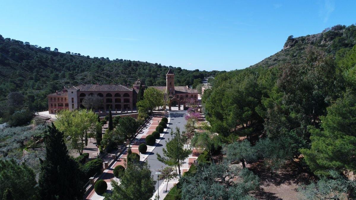 Imagen El Hotel Monasterio reabre como Jardines de La Santa