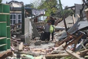 Nuevos terremotos en Lombok dificultan la vuelta a la normalidad turística