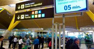 Desconvocan la huelga en los filtros de seguridad de Barajas y Gran Canaria