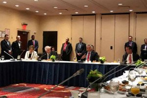 Presidente de Cuba dialoga con directivos de la industria de viajes de EEUU