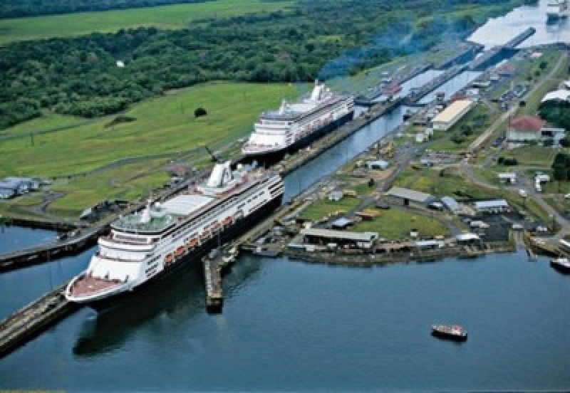 Más de 230 cruceros transitarán por el Canal de Panamá en temporada 2018-2019