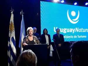 Shoppings y tarjetas se suman a promociones y descuentos en Uruguay