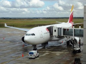 Iberia eleva a diaria la frecuencia de sus vuelos a Guatemala y El Salvador