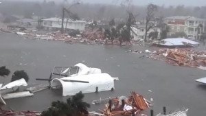 El noroeste de la Florida se enfrenta a la devastación tras el huracán Michael