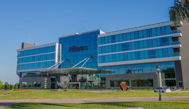 Hilton se expande en Argentina con una apertura en Gran Buenos Aires
