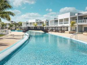 Iberostar abre un nuevo hotel en la provincia cubana de Holguín