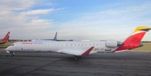 Air Nostrum cancela un centenar de vuelos por la huelga de pilotos
