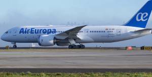 Air Europa, obligada a posponer su ruta a Panamá por retraso del avión