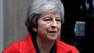 May aplaza la votación sobre el acuerdo de Brexit en el Parlamento