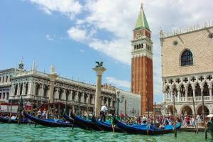 Venecia trata de controlar el turismo de cruceros con una nueva tasa 