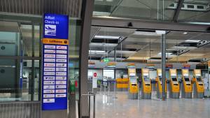 Huelga del personal de seguridad en seis aeropuertos alemanes este martes