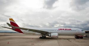 Iberia y sus socias del negocio transatlántico operarán 105 rutas en verano