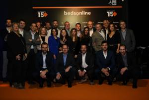 Bedsonline celebró en Fitur su 15º aniversario