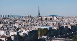 La guerra de París contra Airbnb continúa y ahora le reclama 12,5 M €
