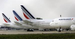 Francia impondrá una ecotasa a los vuelos de salida