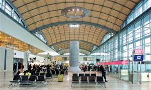 Cinco aeropuertos españoles ganan los premios de calidad de ACI World