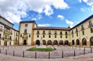 La Universidad de Oviedo busca agencia para sus viajes por 4  M €