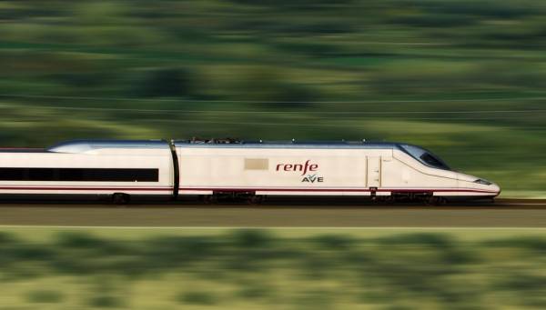 Renfe amplía su operación en Francia a 16 trenes diarios y 2,7 M de plazas