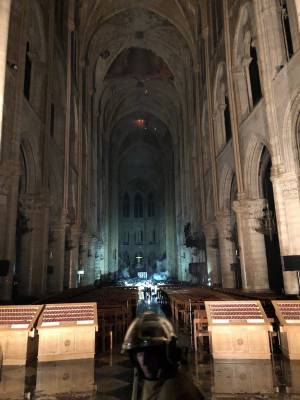 Notre Dame: evalúan daños y lanzan campaña mundial para reconstrucción