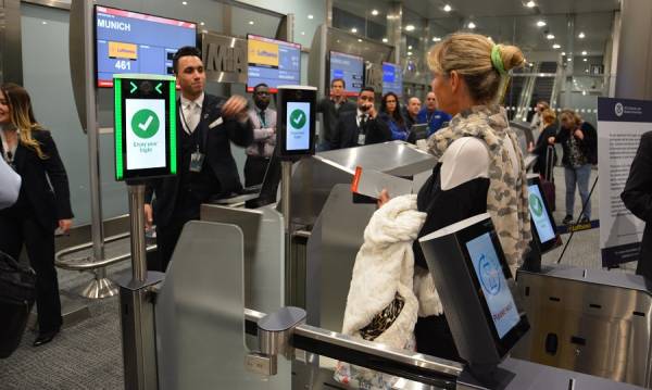 Qu&eacute; pide el sector a&eacute;reo respecto a la aplicaci&oacute;n de los controles biom&eacute;tricos del EES