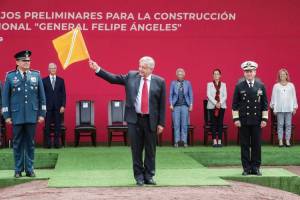 El aeropuerto de Santa Lucia estará terminado en 2021, dice López Obrador