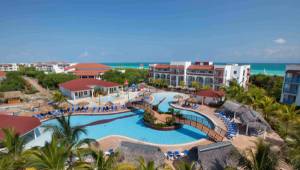 Cadena canadiense firma dos nuevos hoteles en Cuba 