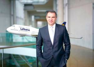 CEO de Lufthansa asume la presidencia de IATA