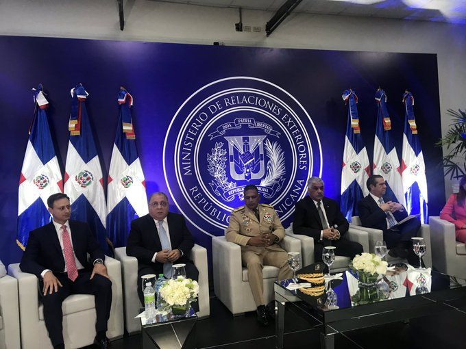 Autoridades reunieron a diplomáticos para reafirmar internacionalmente que la República Dominicana es un país seguro para el turismo