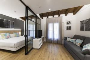 Tres Reyes, primer hotel en Pamplona en incorporar apartamentos a su oferta