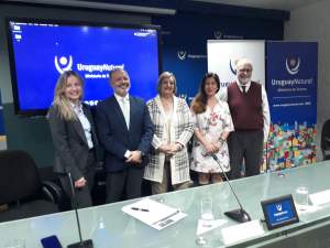 Iberia y Uruguay renuevan su acuerdo de promoción turística