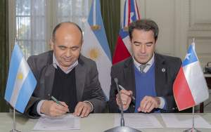 Argentina y Chile firman convenio sobre Parques Nacionales Conjuntos