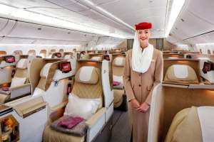 Emirates buscará tripulantes de cabina en Buenos Aires y Mendoza