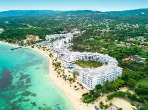 Riu alcanza las 3.000 habitaciones en Jamaica tras renovar un hotel