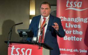 El sindicato TSSA adelanta 300 libras para cada afiliado de Thomas Cook