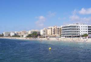 Ibiza: Thomas Cook debe 8 M € a 42 hoteles de la isla