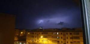 La tormenta eléctrica y lluvias torrenciales desvían vuelos de Mallorca 