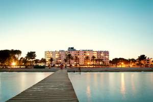 Ving compra una cadena española con 12 hoteles en Canarias y Baleares