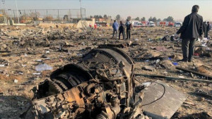 El Boeing 737 siniestrado estaba en llamas antes de estrellarse, según Irán