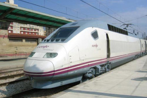 Barcelona y Valencia, más cerca en tren gracias a una nueva vía de 64 KM