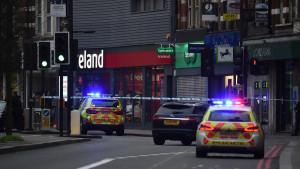Tres personas heridas en Londres tras un ataque calificado como terrorista