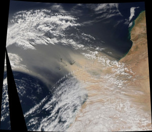 La calima que tapó el cielo de Canarias, vista desde el espacio