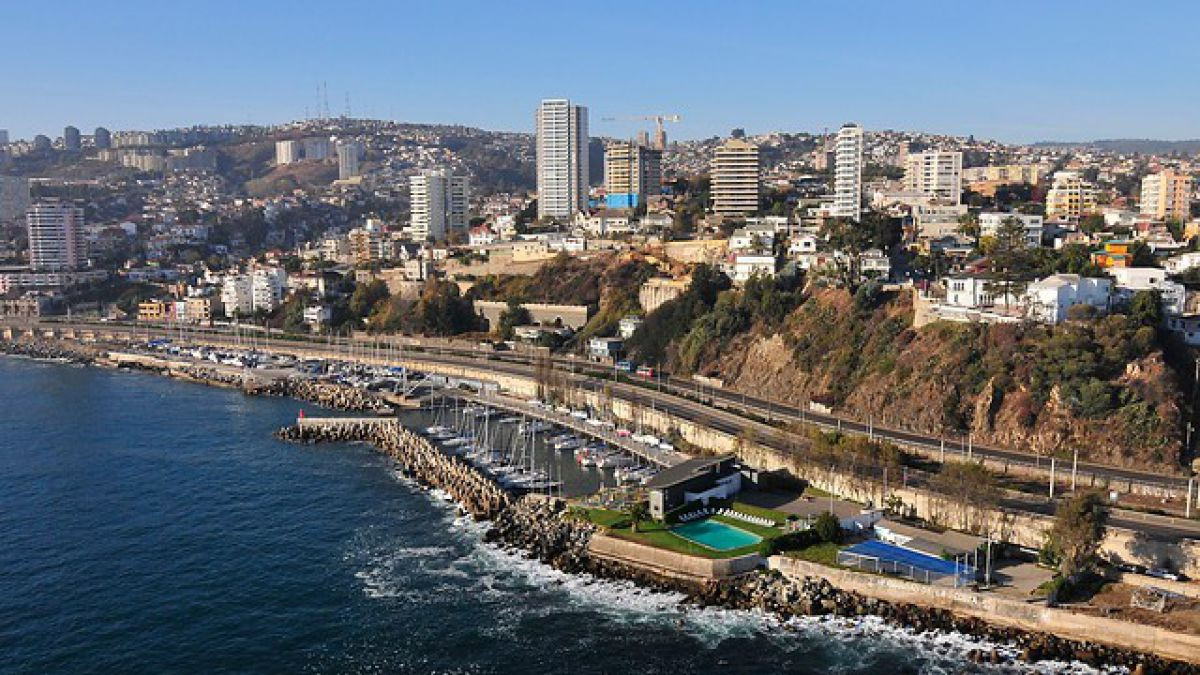 El gobierno de Chile exigió a miles de personas que regresaran a Santiago desde Viña del Mar y Valparaíso