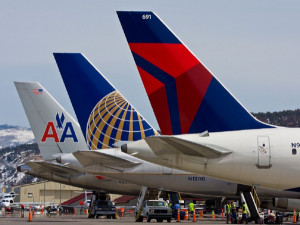 Las aerolíneas de EEUU comienzan a recibir ayudas federales por 2.900 M $