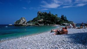 Sicilia pagará gastos a los turistas para atraerlos tras el coronavirus