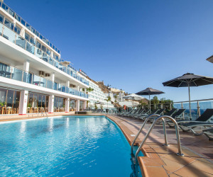 Servatur Hotels da entrada a un nuevo accionista para crecer en Canarias