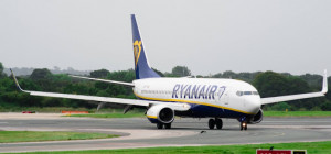 Denuncian a Ryanair por incumplir las normas de seguridad frente a la COVID