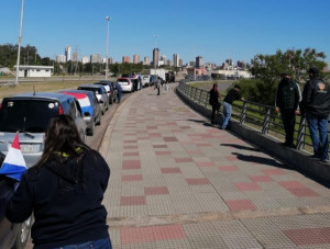 El trade de Paraguay salió a las calles a pedir la “emergencia turística”